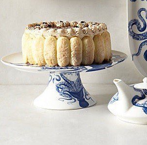 caskata_blue_lucy_octopus_porcelain_cake_pedestal