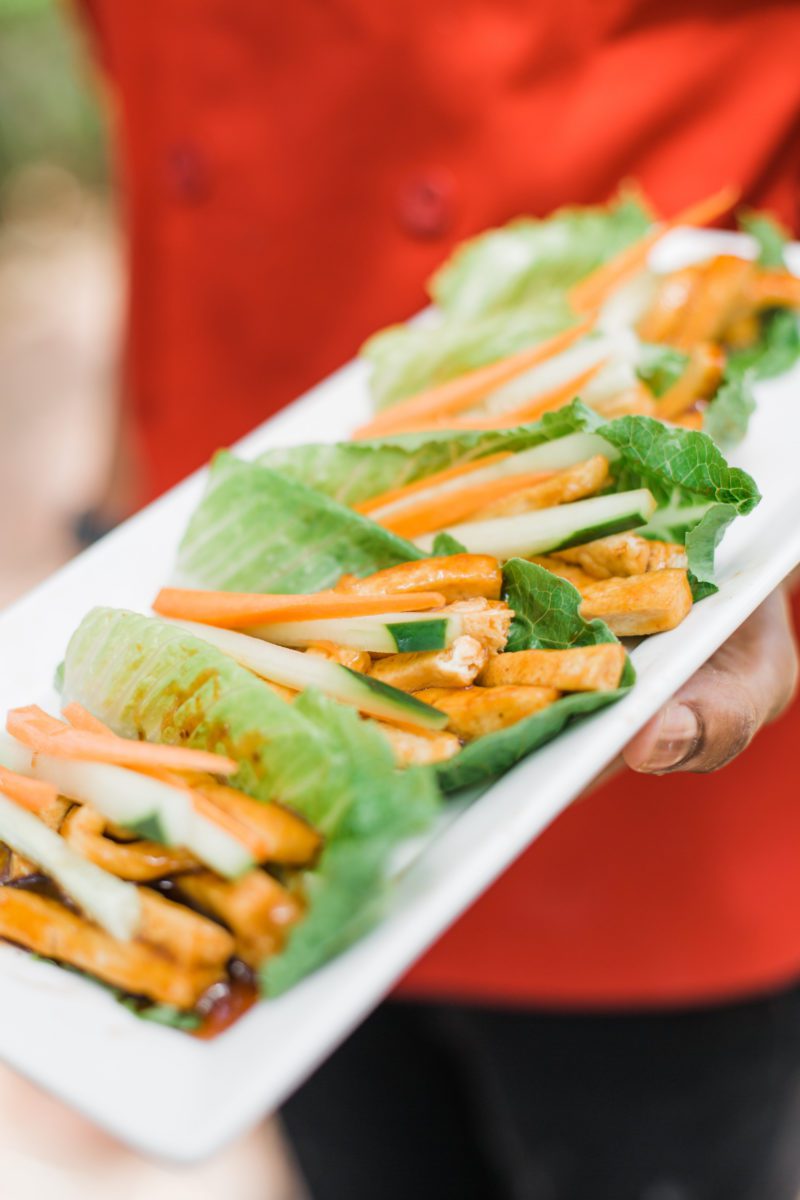 Tips for Hosting an Outdoor Brunch - BSB MEDIA LLC