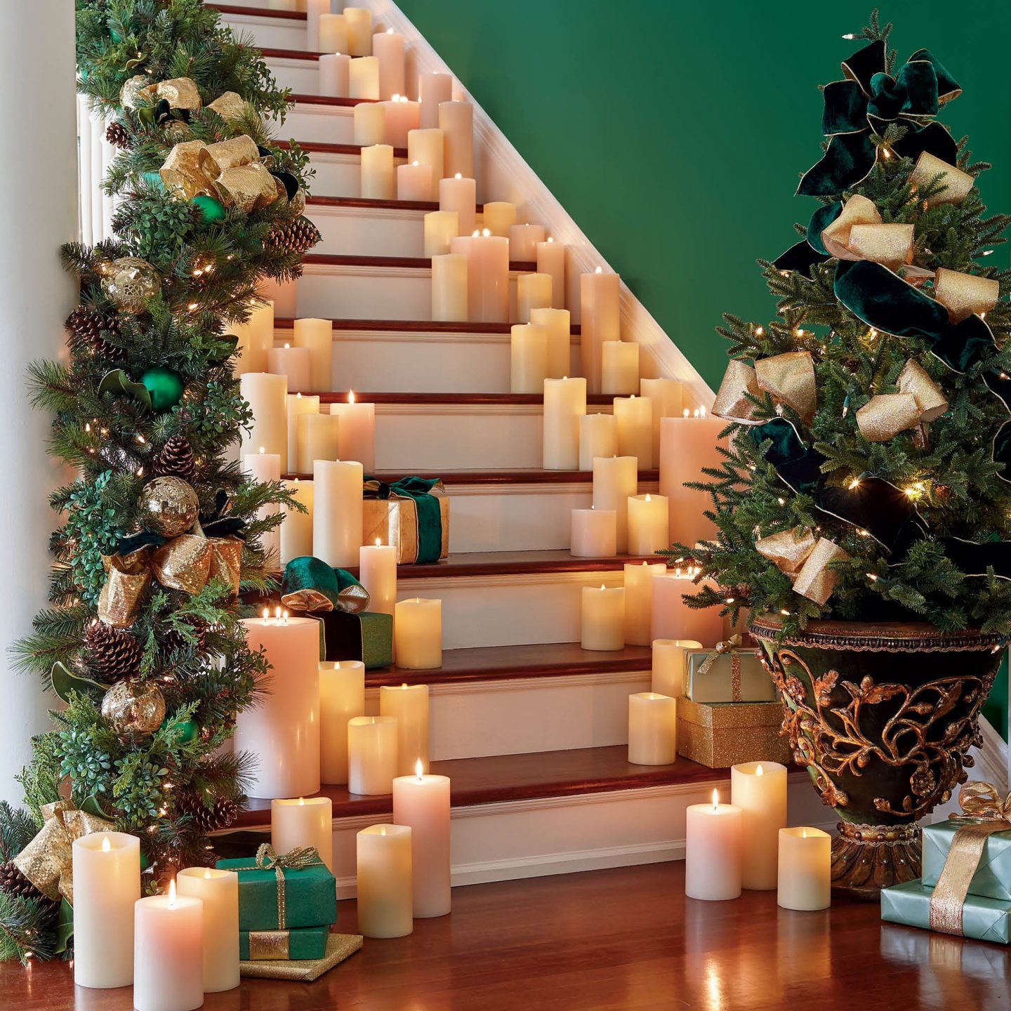 Green and Gold Holiday Decor We Love!