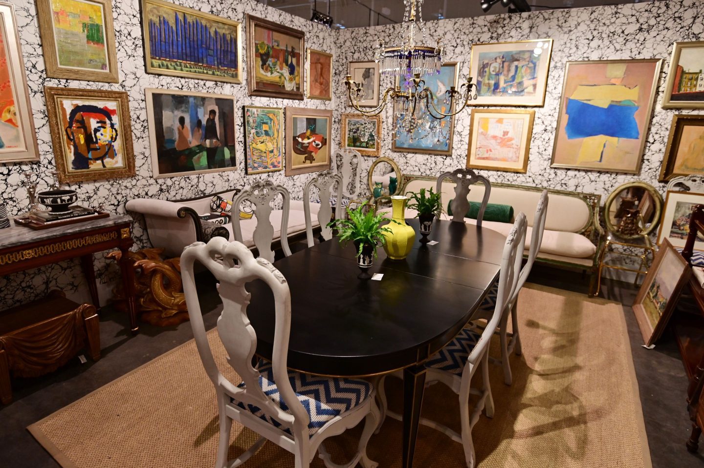 Southern Exposure with Black Southern Belle: Nashville Antiques & Garden Show