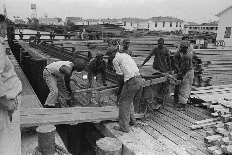 Lowcountry Heritage: A Brief History of Gullah-Geechee Longshoremen