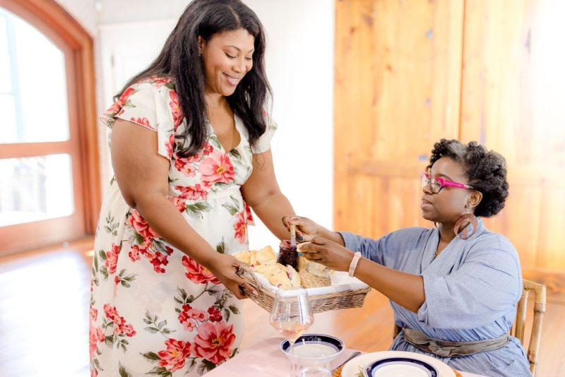 Heritage Travel: Tips for Hosting A Party in Charleston, SC while Traveling