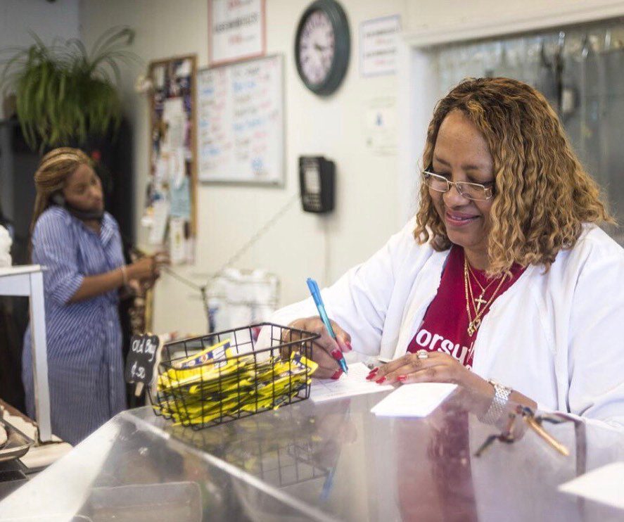 Black Women in Seafood: Seafood Markets, Shops & Storefronts