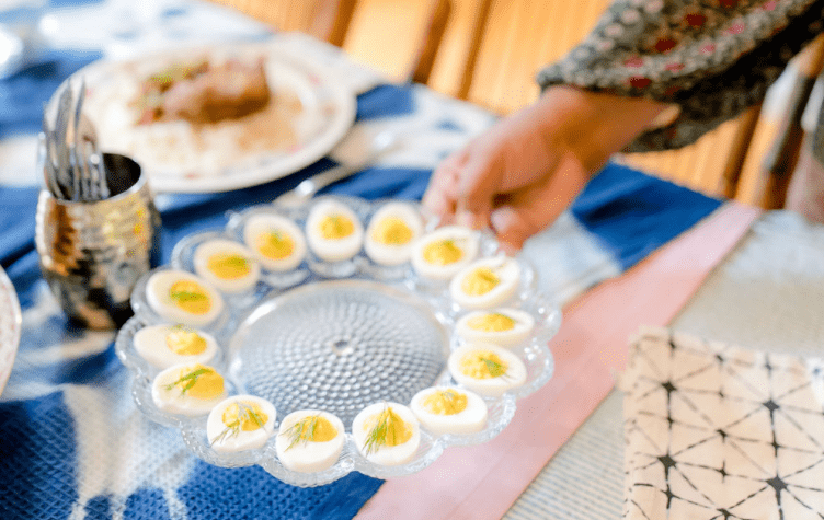 How to Make Classic Southern Deviled Eggs